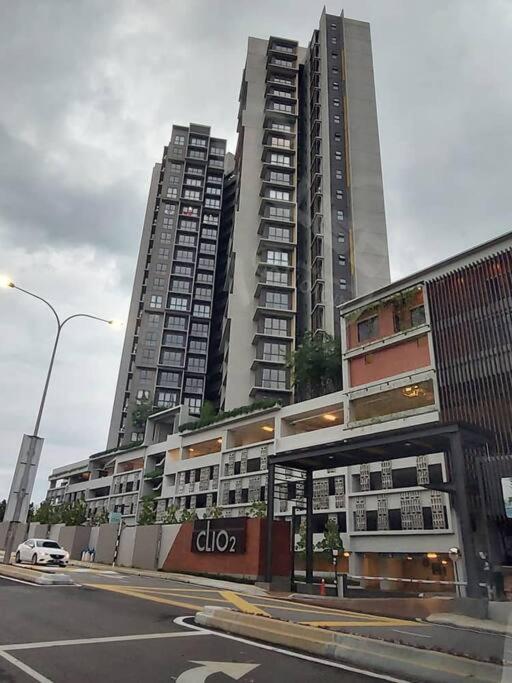The Clio 2 Residences, Beside Ioi City Mall, Opposite Hospital Serdang, Beside Uniteen And Upm, Putrajaya Ngoại thất bức ảnh